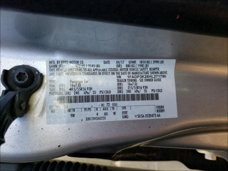 Photo 9 VIN: 1FADP3K28HL271790 - FORD FOCUS SE 