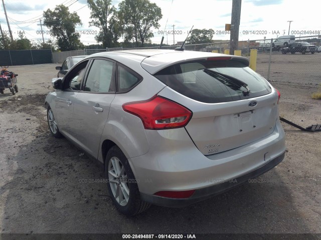 Photo 2 VIN: 1FADP3K28HL286452 - FORD FOCUS 