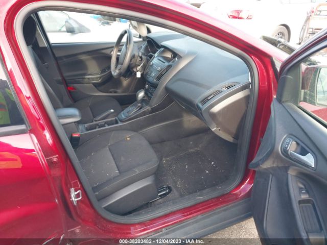 Photo 4 VIN: 1FADP3K28HL341840 - FORD FOCUS 