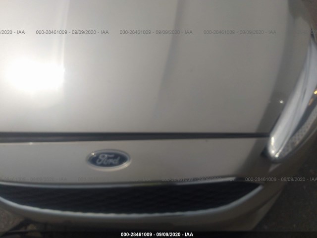 Photo 9 VIN: 1FADP3K28JL224961 - FORD FOCUS 