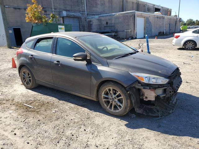 Photo 3 VIN: 1FADP3K28JL329922 - FORD FOCUS SE 