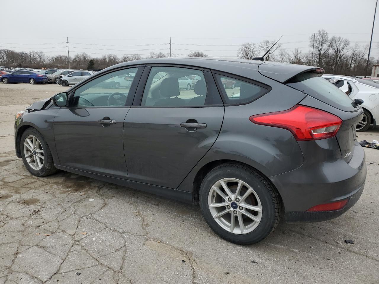 Photo 1 VIN: 1FADP3K28JL330343 - FORD FOCUS 