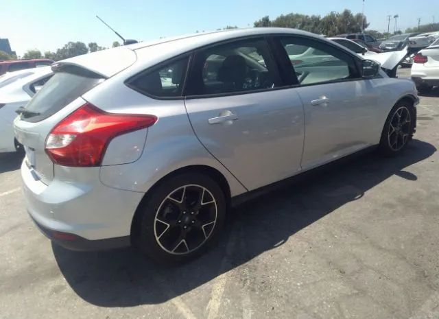 Photo 3 VIN: 1FADP3K29DL184359 - FORD FOCUS 