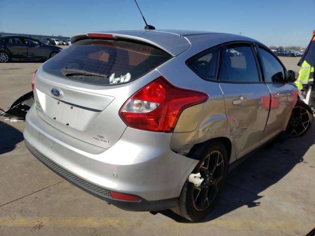 Photo 3 VIN: 1FADP3K29DL226285 - FORD FOCUS SE 