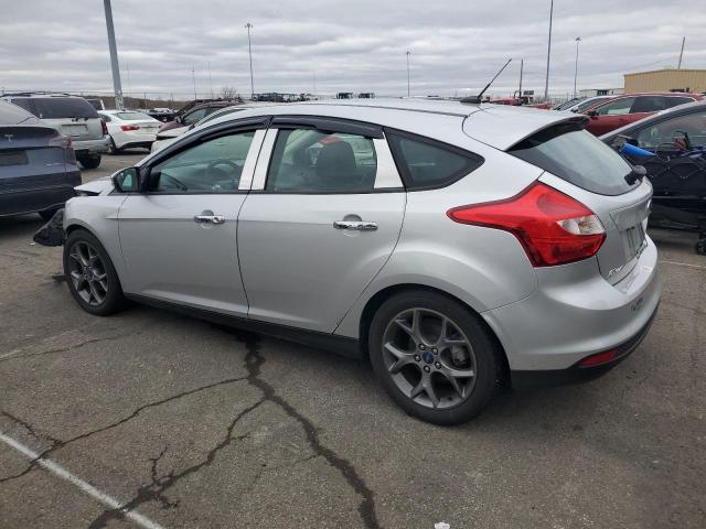 Photo 1 VIN: 1FADP3K29DL248092 - FORD FOCUS SE 