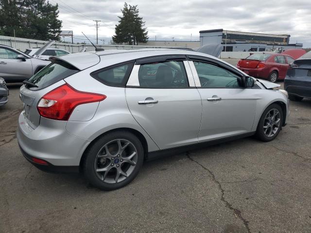 Photo 2 VIN: 1FADP3K29DL248092 - FORD FOCUS SE 