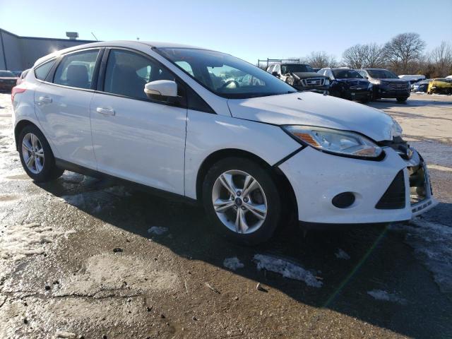 Photo 3 VIN: 1FADP3K29DL248366 - FORD FOCUS SE 