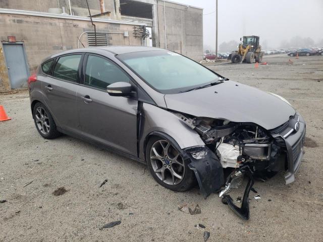 Photo 3 VIN: 1FADP3K29EL142341 - FORD FOCUS SE 