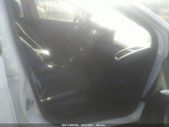 Photo 4 VIN: 1FADP3K29EL178210 - FORD FOCUS 