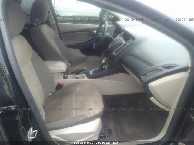 Photo 4 VIN: 1FADP3K29EL236610 - FORD FOCUS 