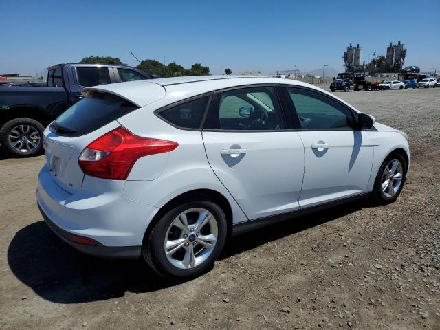 Photo 2 VIN: 1FADP3K29EL237661 - FORD FOCUS SE 