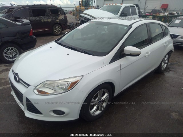 Photo 1 VIN: 1FADP3K29EL260728 - FORD FOCUS 