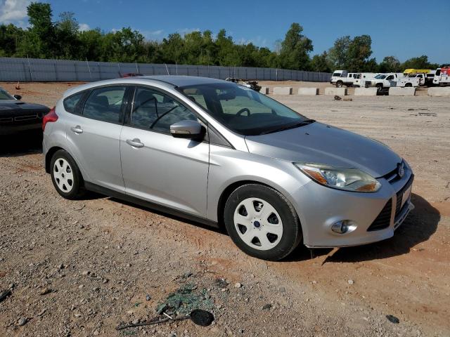 Photo 3 VIN: 1FADP3K29EL284611 - FORD FOCUS SE 