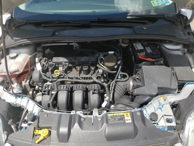 Photo 6 VIN: 1FADP3K29EL307580 - FORD FOCUS SE 