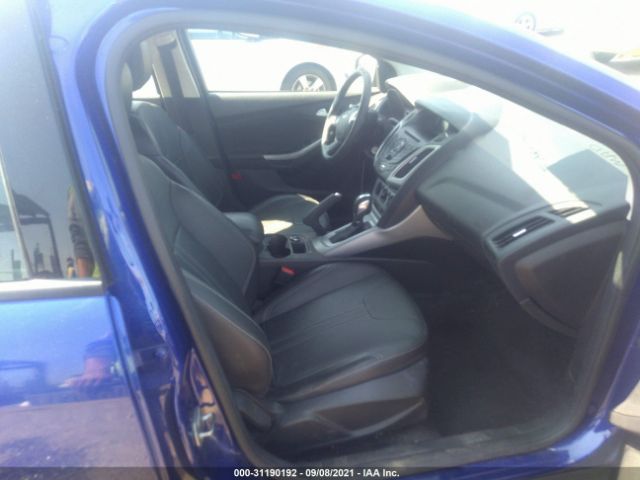 Photo 4 VIN: 1FADP3K29EL326422 - FORD FOCUS 