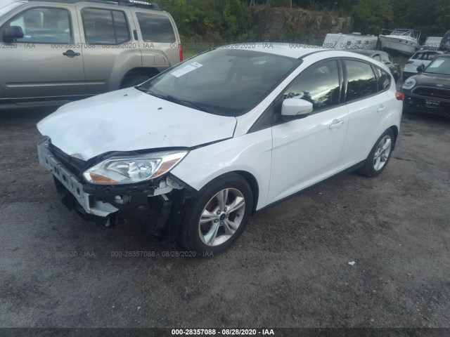 Photo 1 VIN: 1FADP3K29EL401880 - FORD FOCUS 