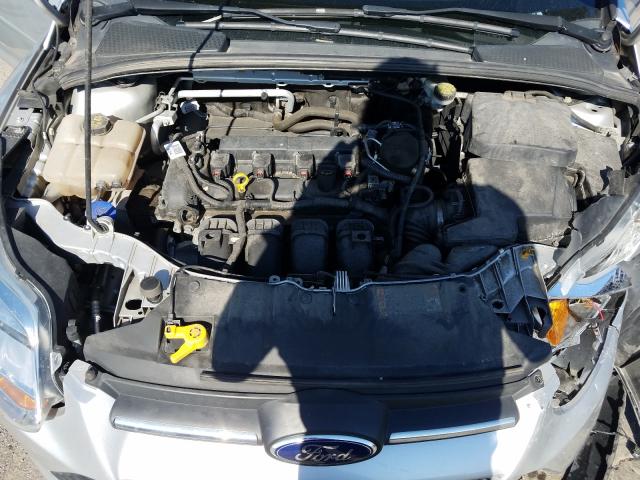 Photo 6 VIN: 1FADP3K29EL417769 - FORD FOCUS 