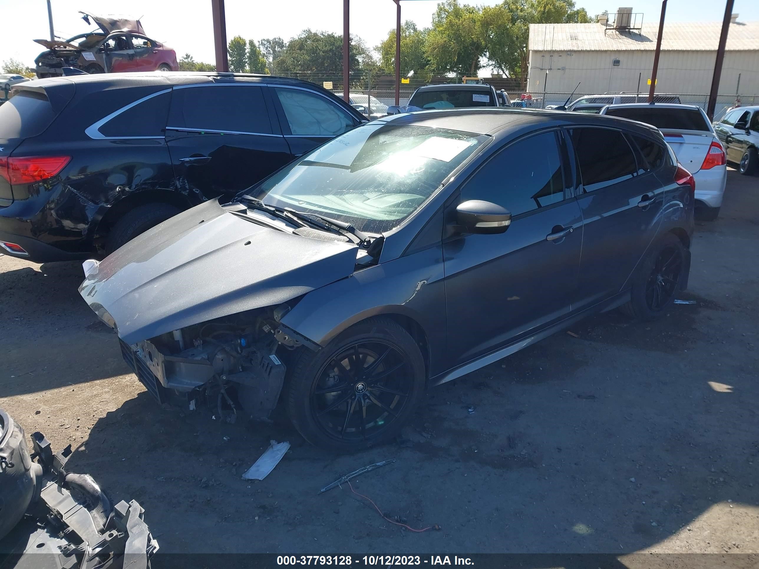 Photo 1 VIN: 1FADP3K29FL211157 - FORD FOCUS 