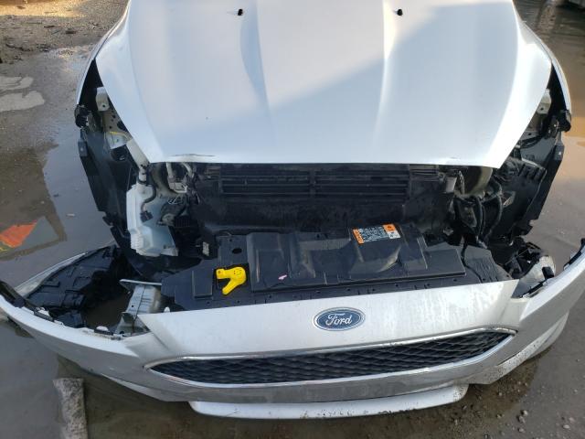 Photo 8 VIN: 1FADP3K29FL304616 - FORD FOCUS SE 