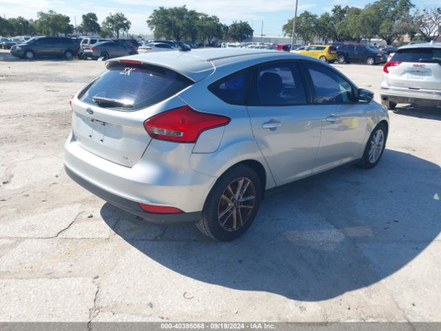 Photo 3 VIN: 1FADP3K29FL334862 - FORD FOCUS 