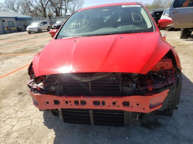 Photo 8 VIN: 1FADP3K29GL205733 - FORD FOCUS SE 