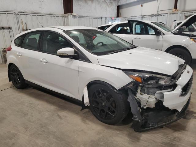 Photo 3 VIN: 1FADP3K29GL221950 - FORD FOCUS SE 