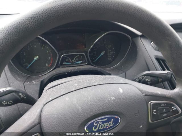 Photo 6 VIN: 1FADP3K29HL216121 - FORD FOCUS 