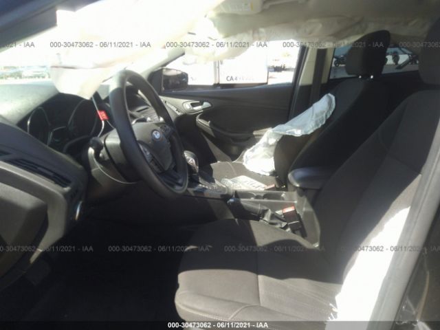 Photo 4 VIN: 1FADP3K29HL239138 - FORD FOCUS 