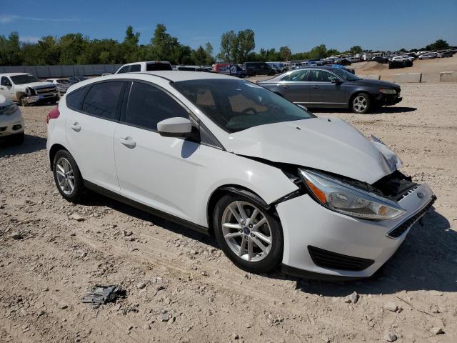 Photo 3 VIN: 1FADP3K29JL216674 - FORD FOCUS SE 