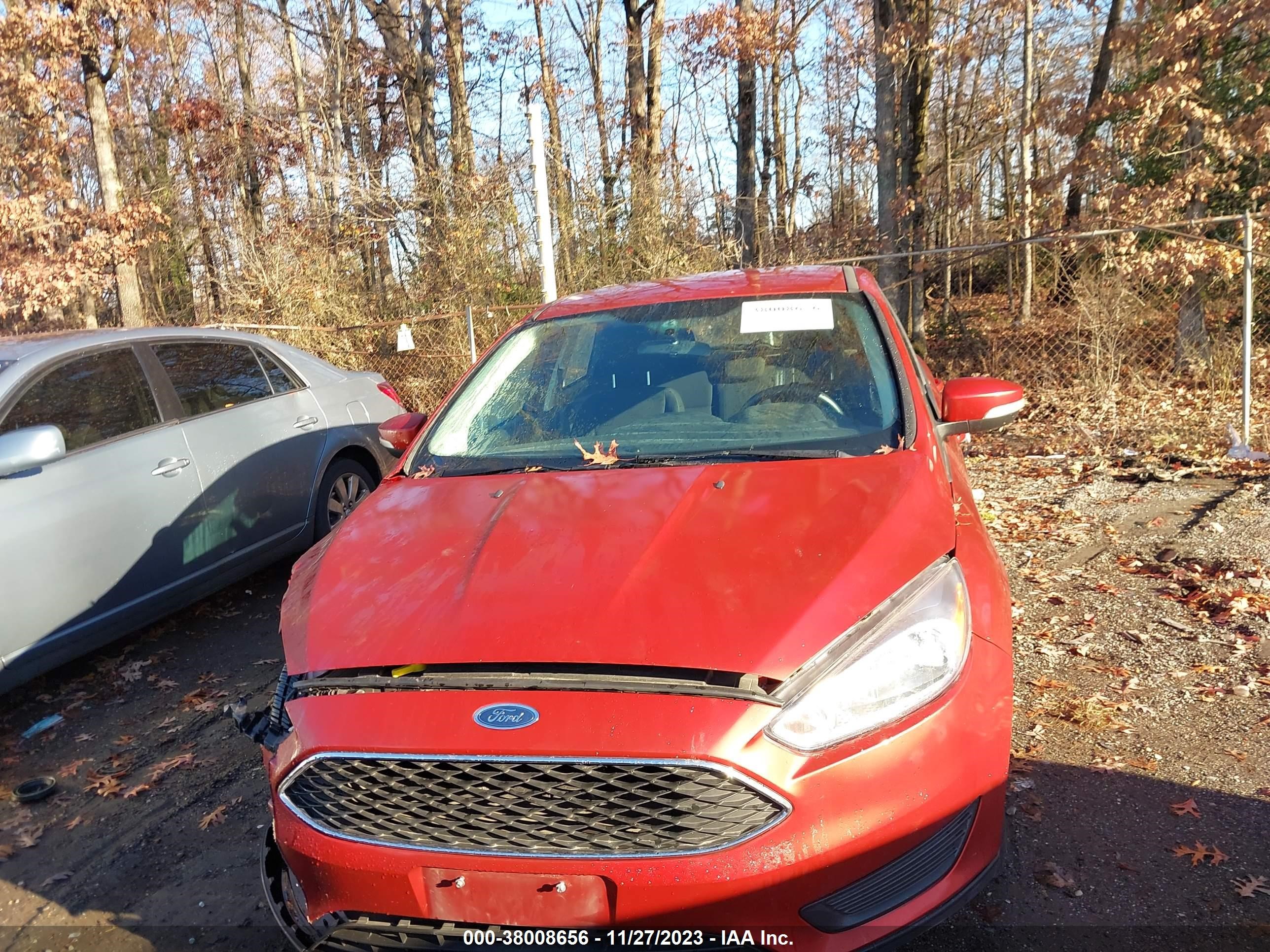 Photo 11 VIN: 1FADP3K29JL308884 - FORD FOCUS 