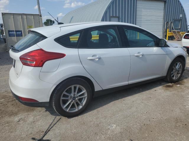 Photo 2 VIN: 1FADP3K29JL321134 - FORD FOCUS SE 