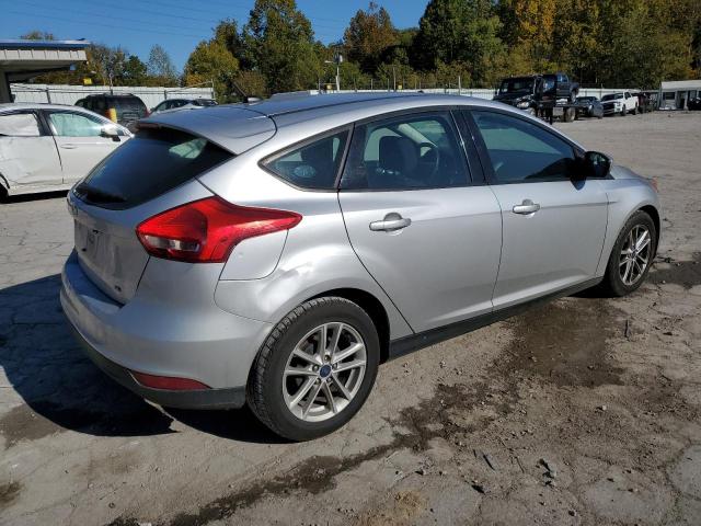 Photo 2 VIN: 1FADP3K29JL326351 - FORD FOCUS SE 