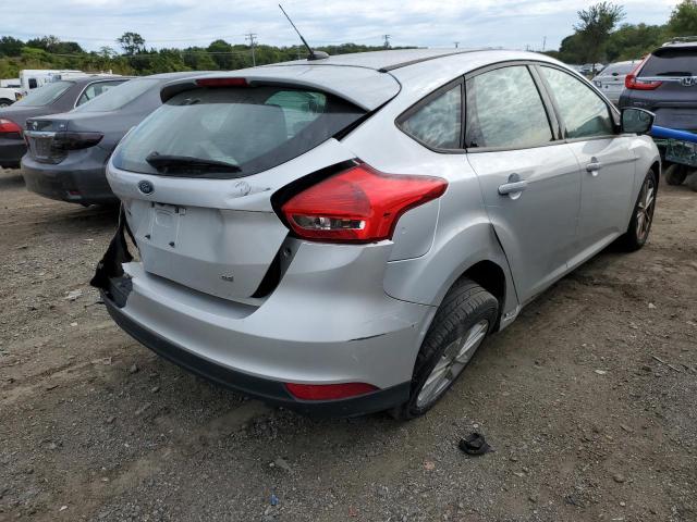 Photo 3 VIN: 1FADP3K29JL327046 - FORD FOCUS SE 