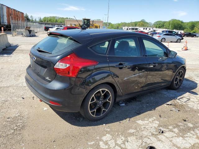 Photo 2 VIN: 1FADP3K2XEL117934 - FORD FOCUS 