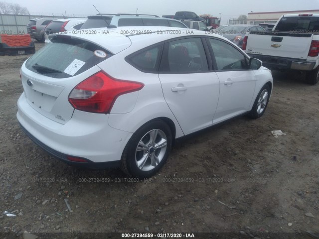 Photo 3 VIN: 1FADP3K2XEL123393 - FORD FOCUS 