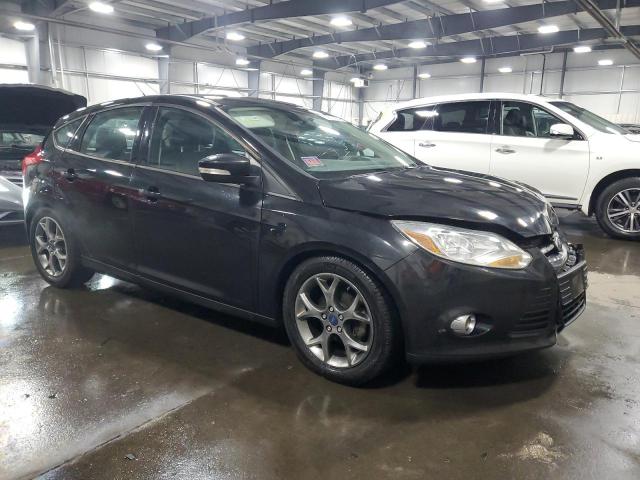 Photo 3 VIN: 1FADP3K2XEL184744 - FORD FOCUS SE 