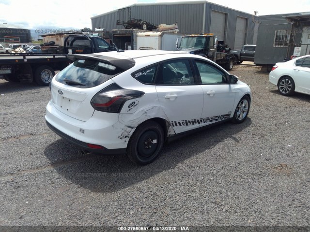 Photo 3 VIN: 1FADP3K2XEL239645 - FORD FOCUS 