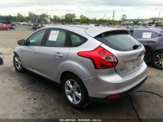 Photo 2 VIN: 1FADP3K2XEL251231 - FORD FOCUS 