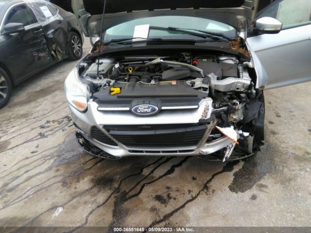 Photo 5 VIN: 1FADP3K2XEL251231 - FORD FOCUS 