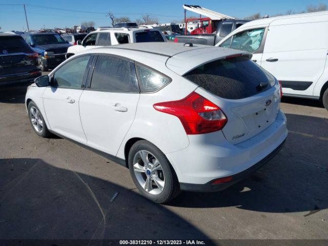 Photo 2 VIN: 1FADP3K2XEL265534 - FORD FOCUS 