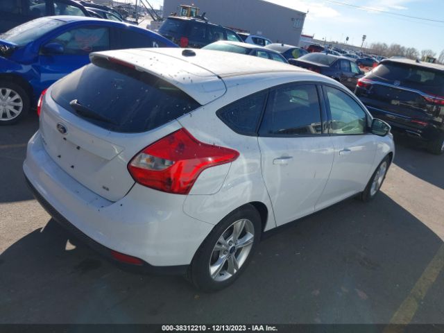 Photo 3 VIN: 1FADP3K2XEL265534 - FORD FOCUS 