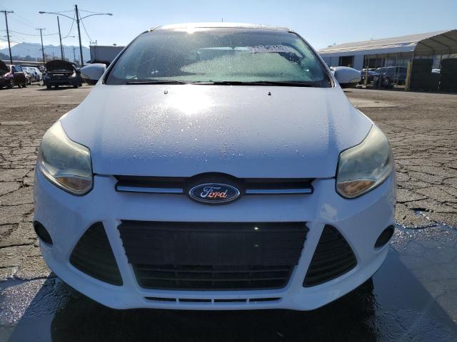 Photo 4 VIN: 1FADP3K2XEL277683 - FORD FOCUS SE 