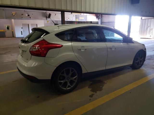 Photo 2 VIN: 1FADP3K2XEL278817 - FORD FOCUS SE 