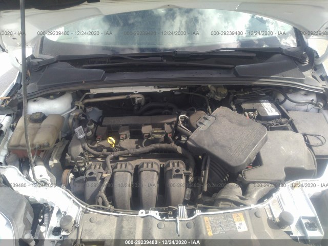 Photo 9 VIN: 1FADP3K2XEL287890 - FORD FOCUS 