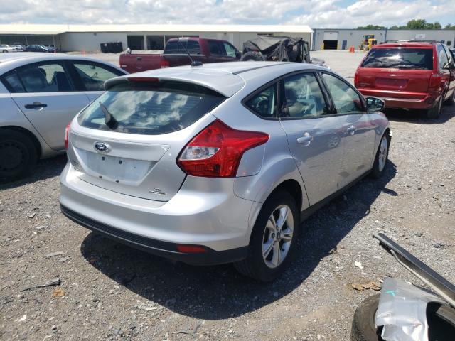 Photo 3 VIN: 1FADP3K2XEL291681 - FORD FOCUS SE 