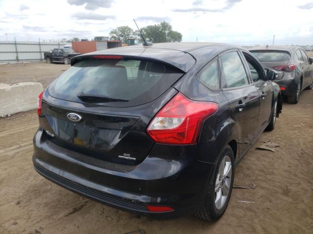 Photo 3 VIN: 1FADP3K2XEL323609 - FORD FOCUS SE 