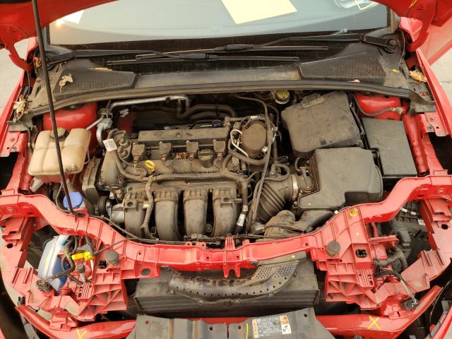 Photo 6 VIN: 1FADP3K2XEL324095 - FORD FOCUS SE 