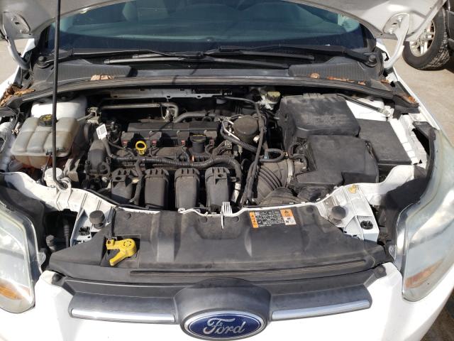 Photo 6 VIN: 1FADP3K2XEL336201 - FORD FOCUS SE 