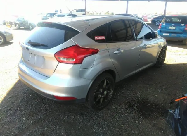 Photo 3 VIN: 1FADP3K2XFL203908 - FORD FOCUS 