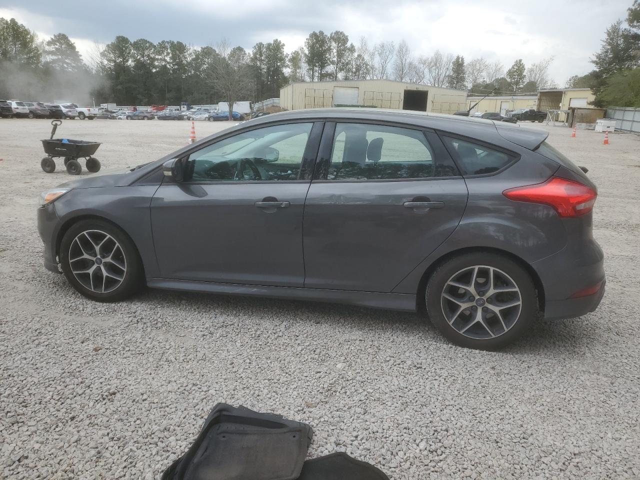 Photo 1 VIN: 1FADP3K2XFL360712 - FORD FOCUS 